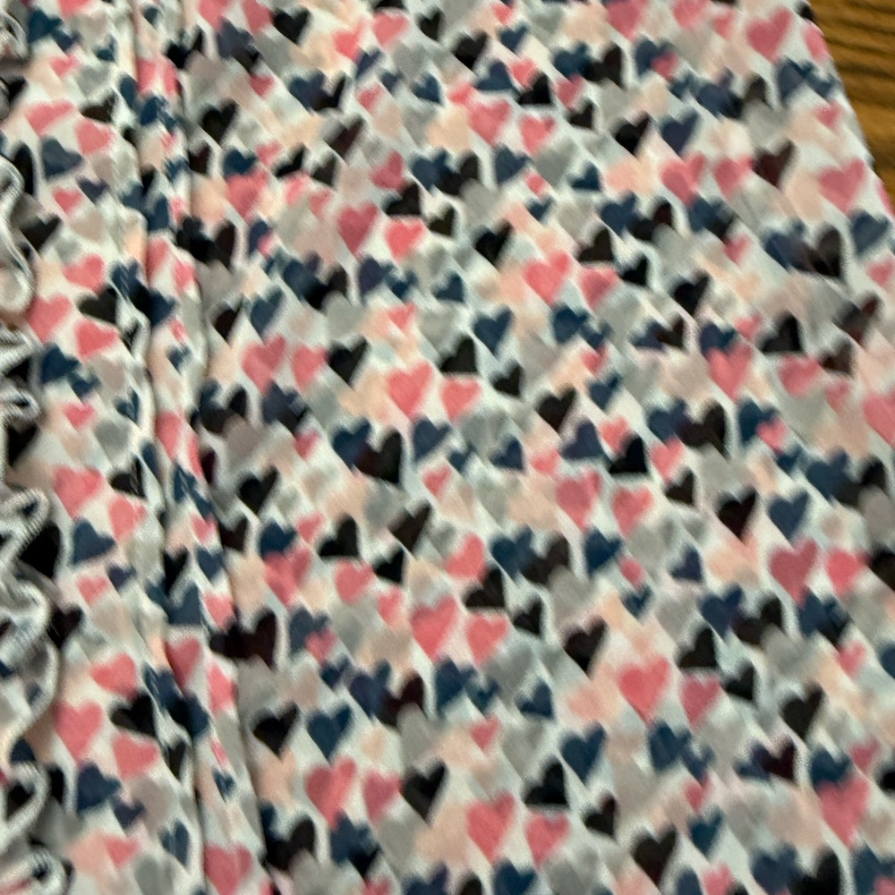 Torrid Multicolor Heart Pattern Top - image 3